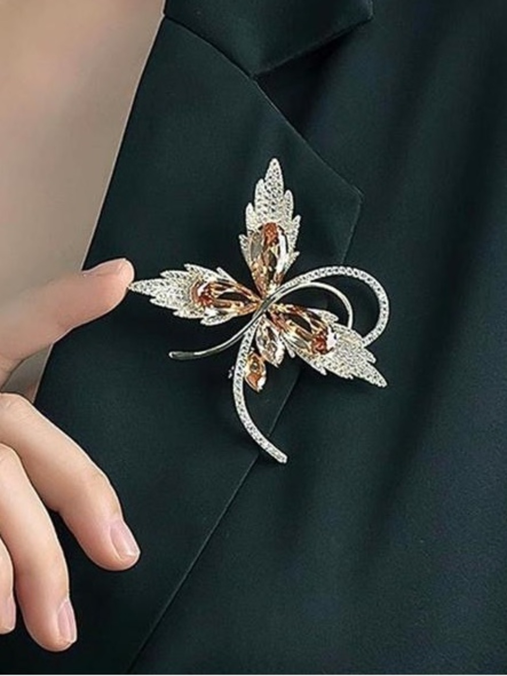 Anthropologie Champagne and Silver Leaf Crystal Brooch